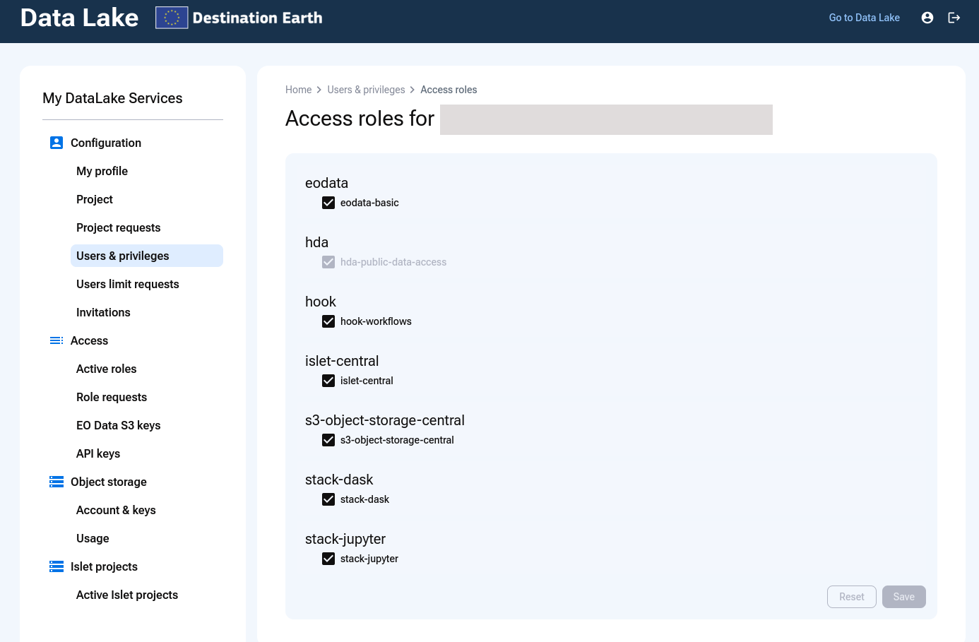 ../../_images/host-user-access-roles-manage-users.png